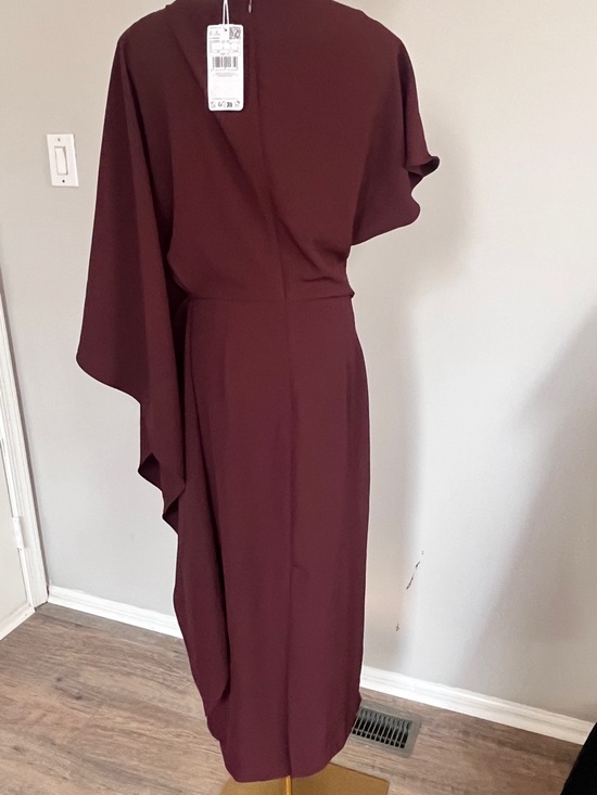 MANGO NWT one shoulder draped dress in burgundy maroon color - Picture 9 of 12